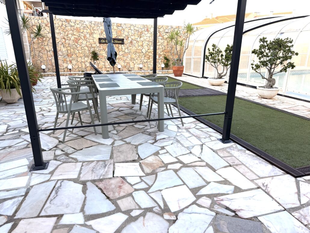 Terraço com relva